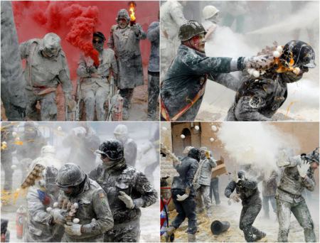 المعركة السنوية للبيض والدقيق في إسبانيا